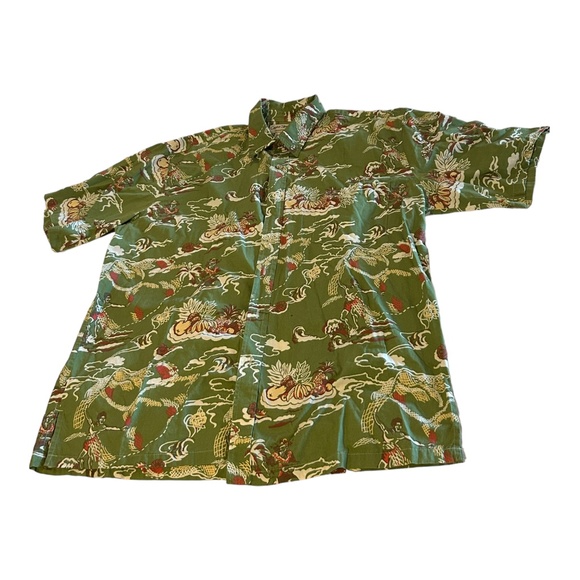 Hawaiin Shirt - Picture 2 of 3
